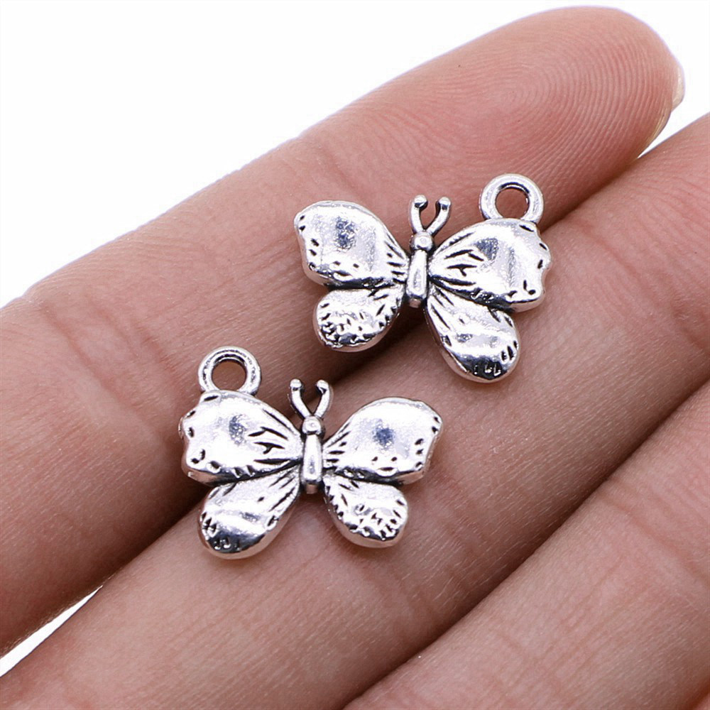 Butterfly Pendant Necklace - 나비 레트로 곤충 참 펜던트 합금